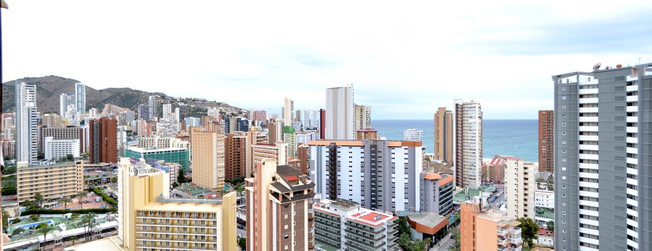 Edificio Gemelos 2 بينايدورم المظهر الخارجي الصورة